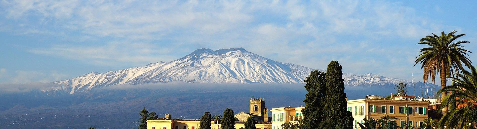 Hotel Santa Caterina is just minutes away from Mount Etna